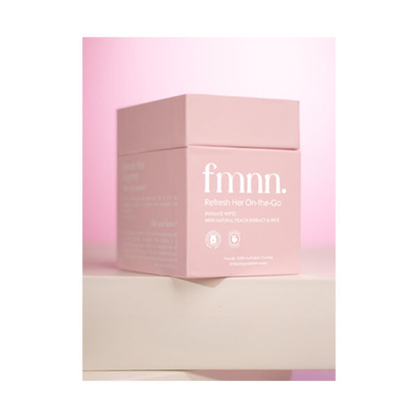 REFRESH HER ON-THE-GO INTIMATE WIPES